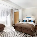 Thomas Guest house