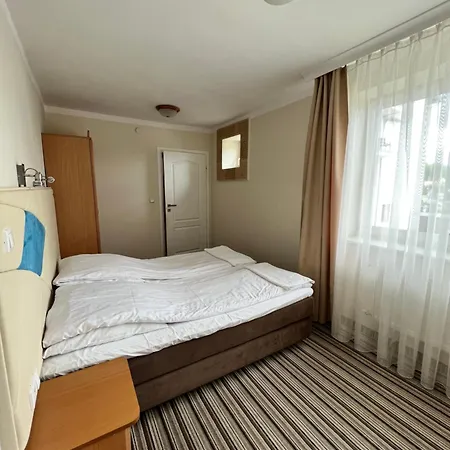 Thomas Guest house *